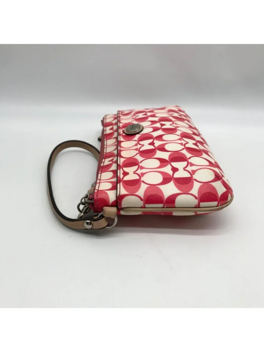 Coach chic versatile
